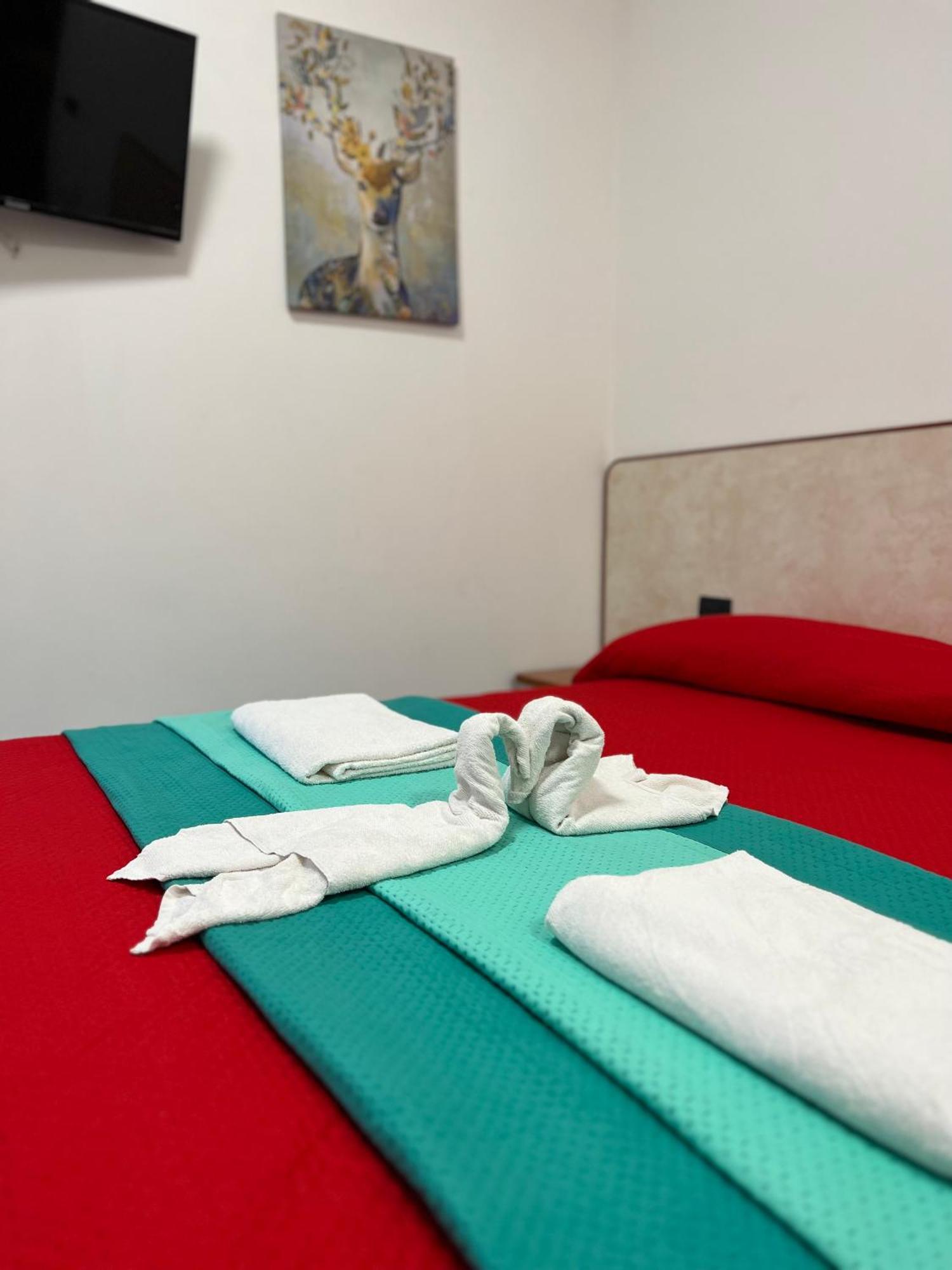 Hotel Miro Римини Экстерьер фото
